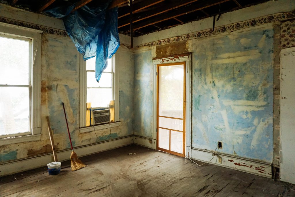 Renovations done Wrong in a Foreclosed Property | Photo from Monica Silvestre in Unsplash